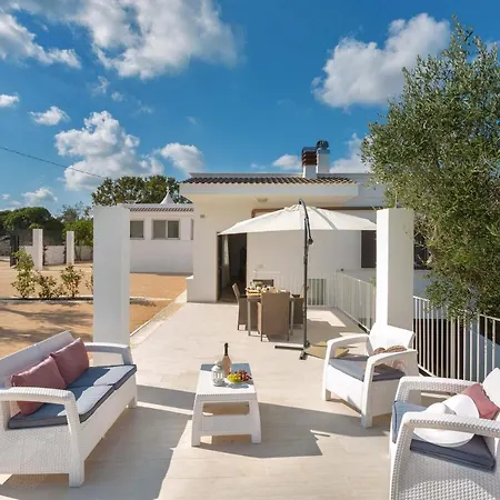 וילה Irma With Private Pool By Wonderful Italy