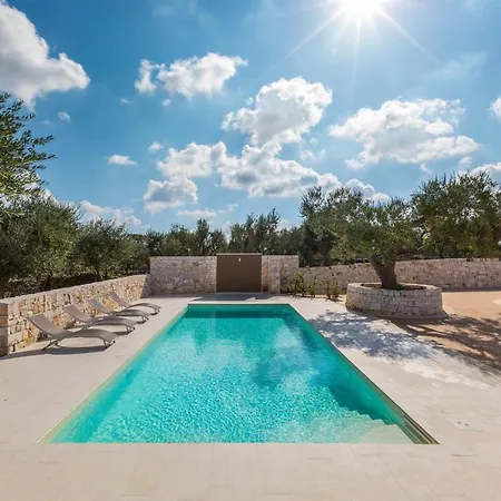 Villa Irma With Private Pool *